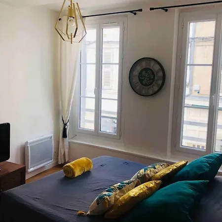 Studio Cosy Au Coeur Historique De La Rochelle Apartment La Rochelle (Charente-Maritime)